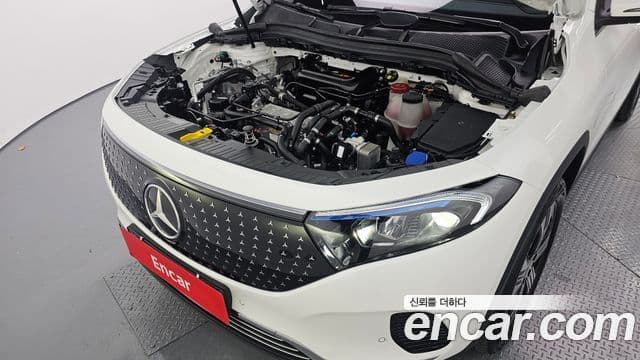 Mercedes-Benz EQA H243, 2024 6