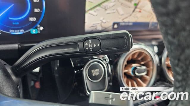 Mercedes-Benz EQA H243, 2024 9