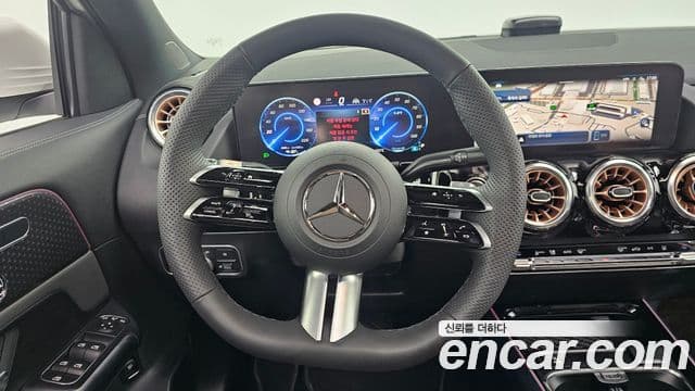 Mercedes-Benz EQA H243, 2024 13