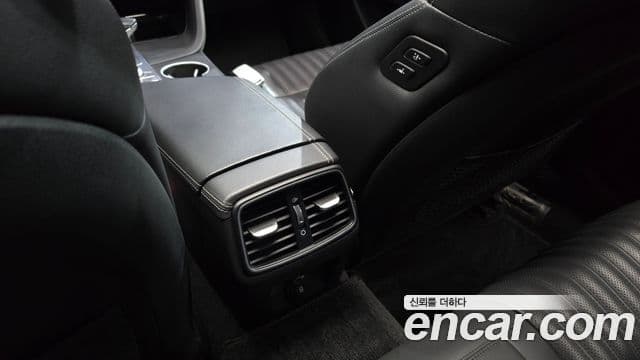 Genesis G70 Supreme, 2018 17