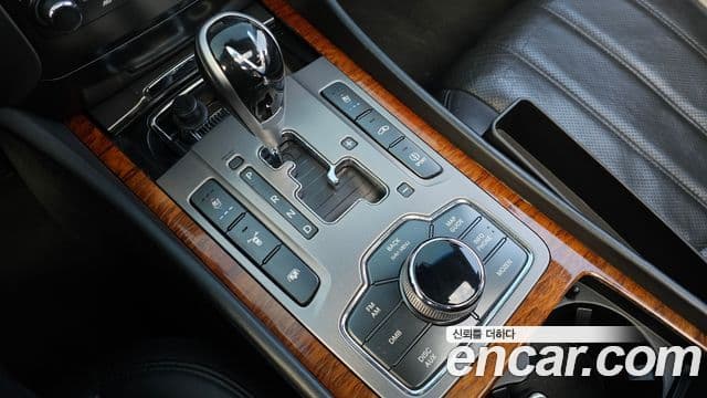 Hyundai Equus(новый кузов / новое поколение) Prestige VIP팩 II, 2010 9