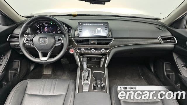 Honda Accord 10세대 1.5 турбо, 2019 7