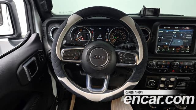 Jeep Wrangler (JL) 2.0 Overland 4도어, 2019 13