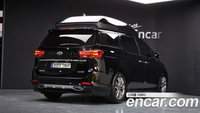 Kia The / новый New Carnival Noblesse Special, 2019 2