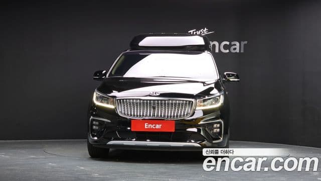 Kia The / новый New Carnival Noblesse Special, 2019 3