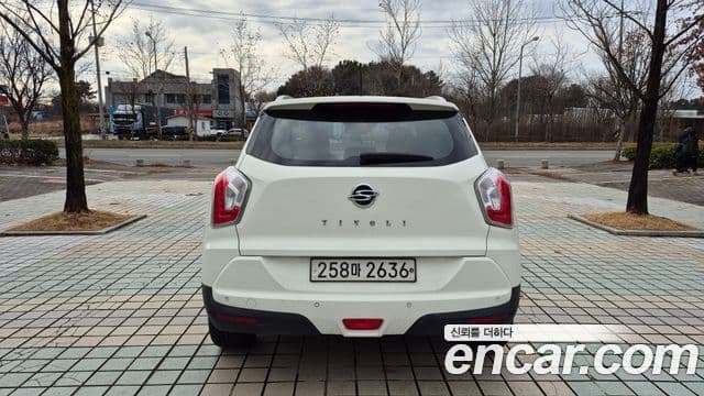 KG모빌리티(SsangYong) Tivoli люксовая версия, 2017 3