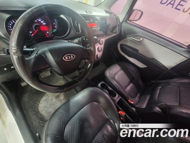 Kia Ray Deluxe bi-fuel, 2012 12