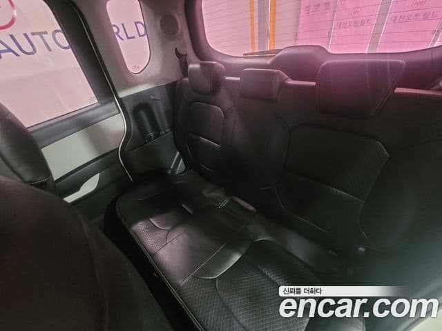 Kia Ray Deluxe bi-fuel, 2012 14