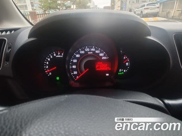 Kia Ray Deluxe bi-fuel, 2012 17