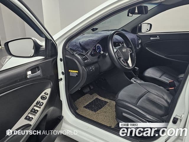 Hyundai Accent(новый кузов / новое поколение) Modern, 2015 11