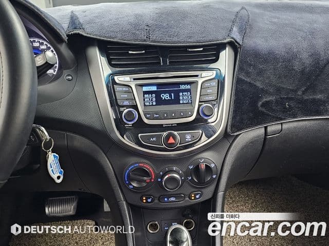 Hyundai Accent(новый кузов / новое поколение) Modern, 2015 14