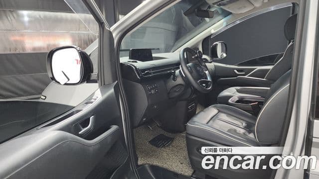 Hyundai Staria Inspiration, 2022 10