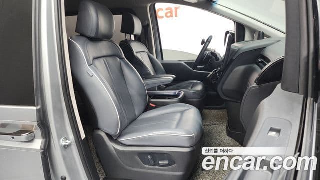 Hyundai Staria Inspiration, 2022 11
