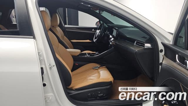 Kia K5 3세대 Signature, 2022 12