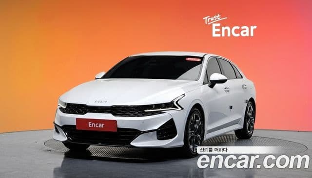 Kia K5 3세대 Signature, 2022 1