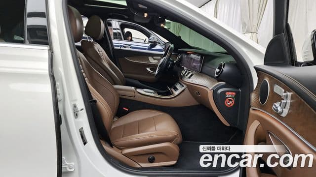 Mercedes-Benz E-класс W213 Exclusive, 2021 11