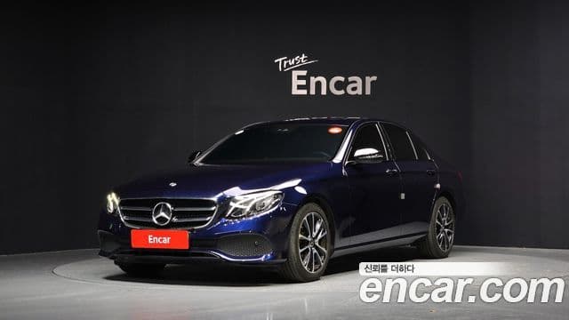 Mercedes-Benz E-класс W213 Avantgarde, 2020 1