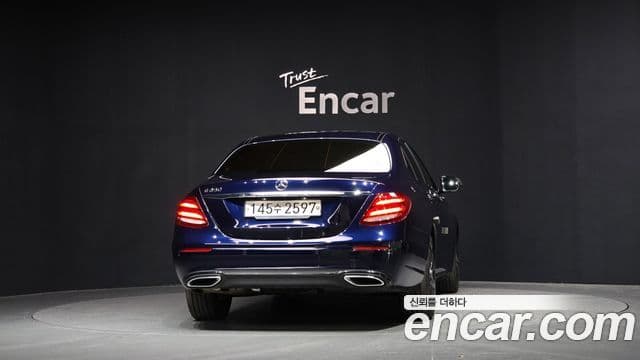 Mercedes-Benz E-класс W213 Avantgarde, 2020 4