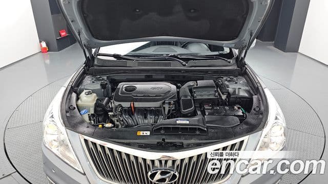 Hyundai Grandeur HG Modern, 2016 6