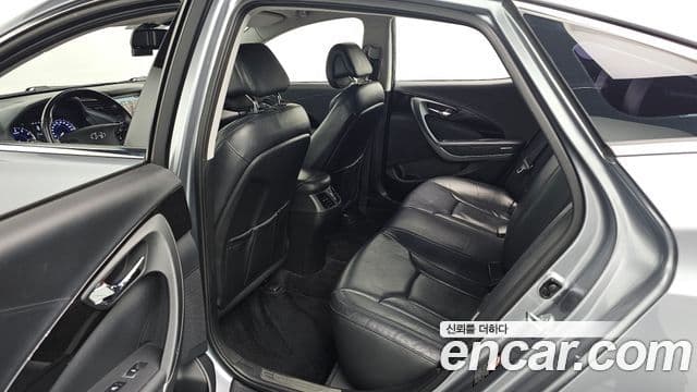 Hyundai Grandeur HG Modern, 2016 12