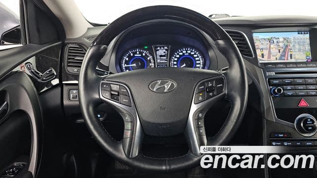 Hyundai Grandeur HG Modern, 2016 13