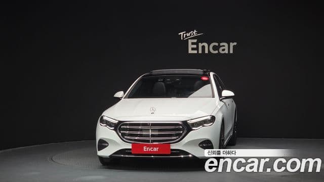 Mercedes-Benz E-класс W214 Exclusive, 2025 3