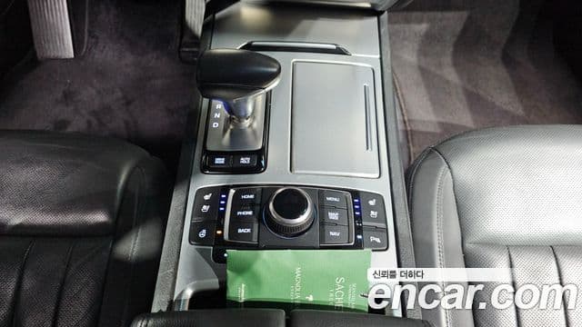 Genesis G80 Premium Luxury, 2017 9