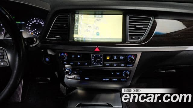 Genesis G80 Premium Luxury, 2017 14