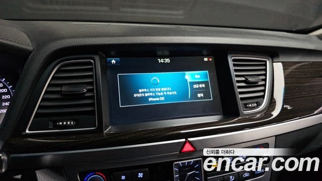 Genesis G80 Premium Luxury, 2017 16