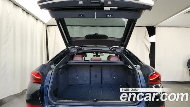 BMW X6 (G06) xDrive40i M Sport, 2021 20