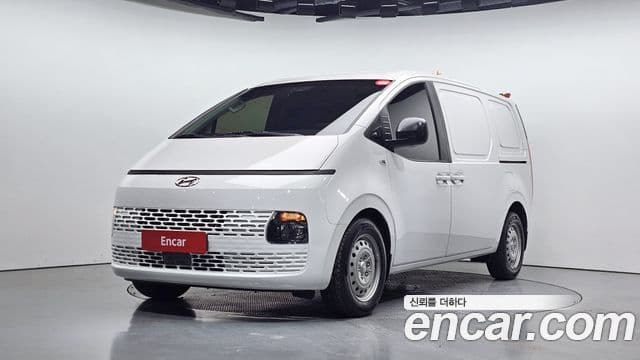 Hyundai Staria Smart, 2022 1