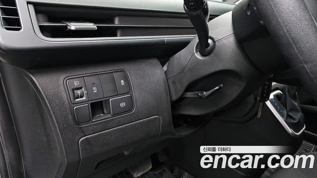 Hyundai Staria Smart, 2022 18