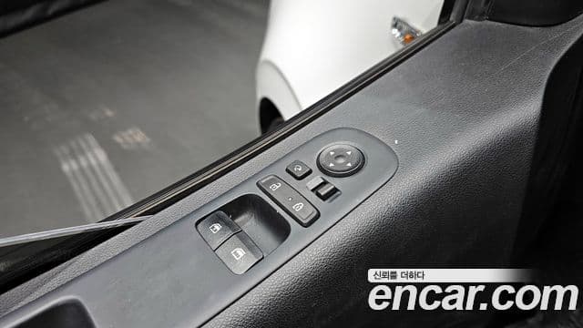 Hyundai Staria Smart, 2022 19