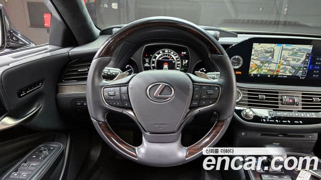 Lexus LS500 5세대 3.5 Luxury AWD, 2021 13