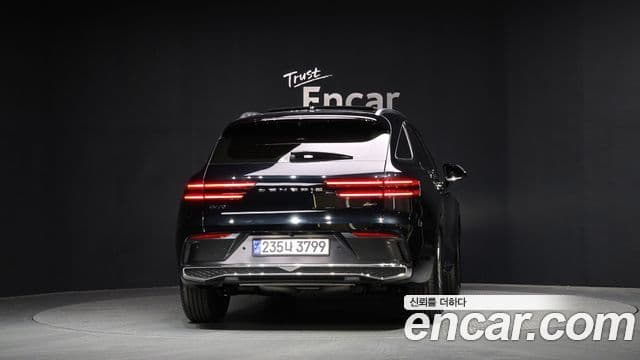 Genesis GV70, 2025 4