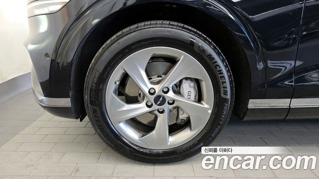 Genesis GV70, 2025 все фото