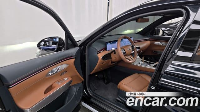 Genesis GV70, 2025 10