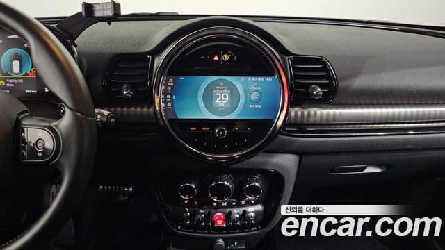 Mini Cooper S 클럽맨 2세대, 2023 14