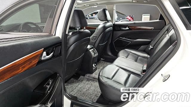 Kia All New K7 3.0 LPI Luxury (арендный автомобиль), 2017 10