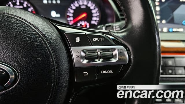 Kia All New K7 3.0 LPI Luxury (арендный автомобиль), 2017 12