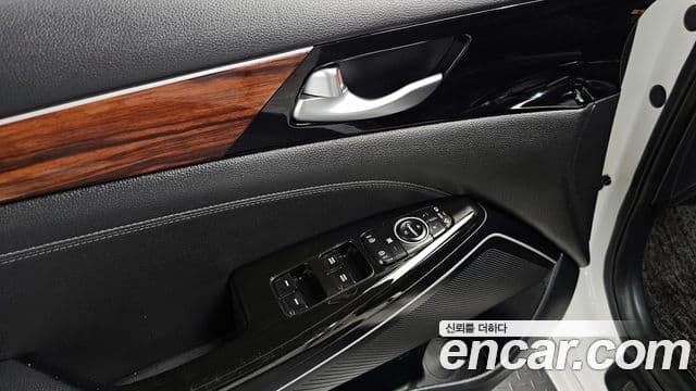 Kia All New K7 3.0 LPI Luxury (арендный автомобиль), 2017 19