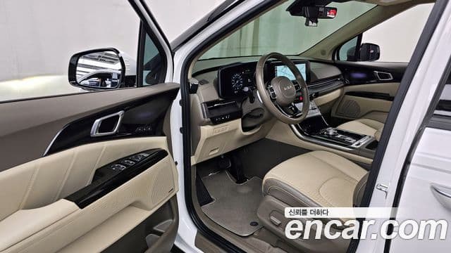 Kia Carnival 4세대 Signature, 2023 10
