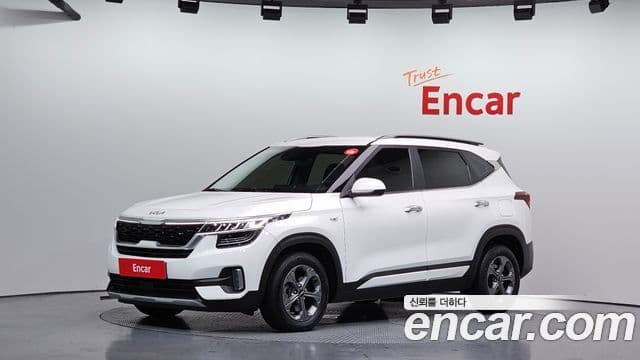 Kia Seltos Trendy, 2023 1