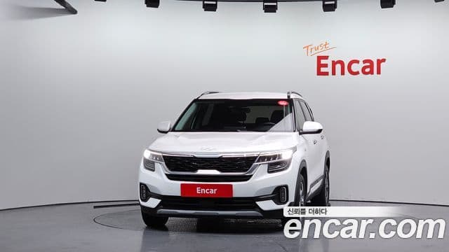 Kia Seltos Trendy, 2023 3