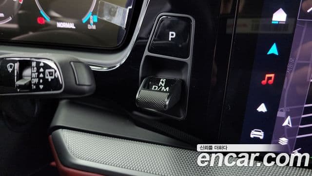 Porsche Cayenne (PO536), 2024 9