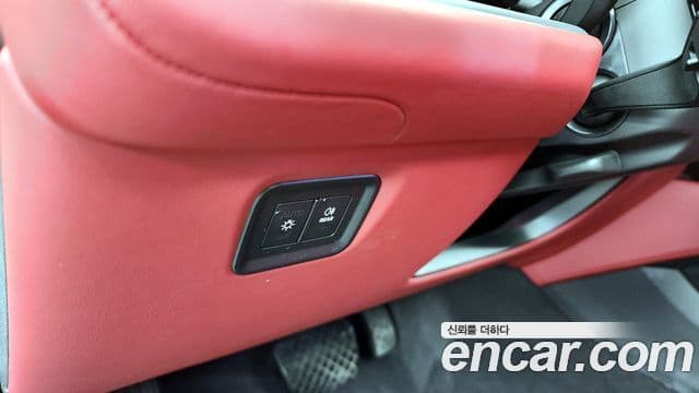 Porsche Cayenne (PO536), 2024 16