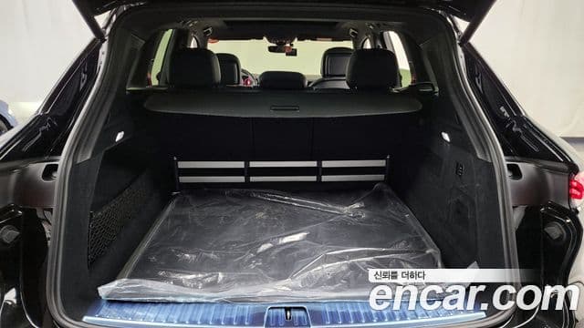 Porsche Cayenne (PO536), 2024 20