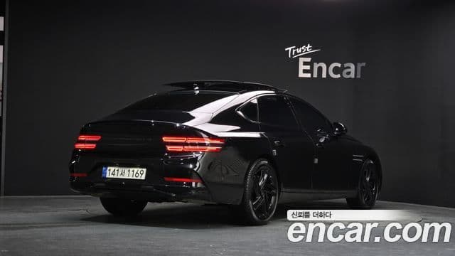Genesis G80 (RG3) чёрный, 2026 2