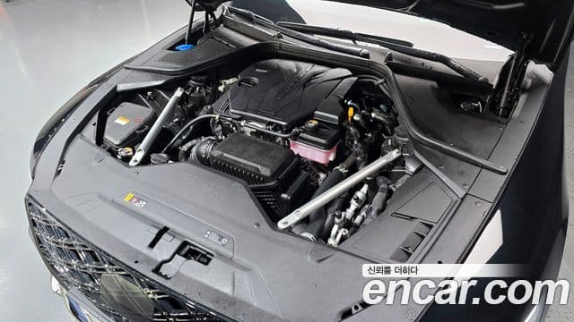 Genesis G80 (RG3) чёрный, 2026 6