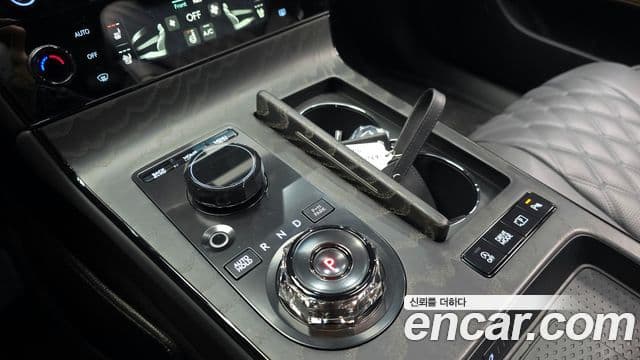 Genesis G80 (RG3) чёрный, 2026 9